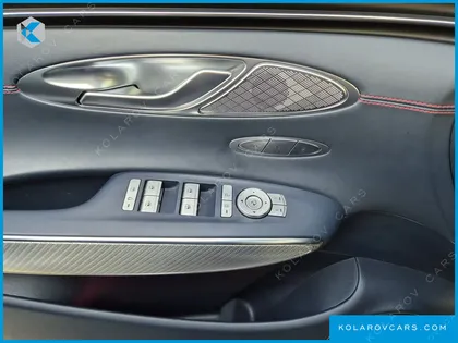 GENESIS GV70 2.5T GASOLINE 2WD