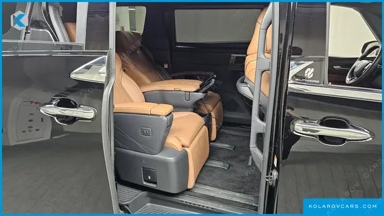 TOYOTA ALPHARD 2.5 HEV EXECUTIVE AWD