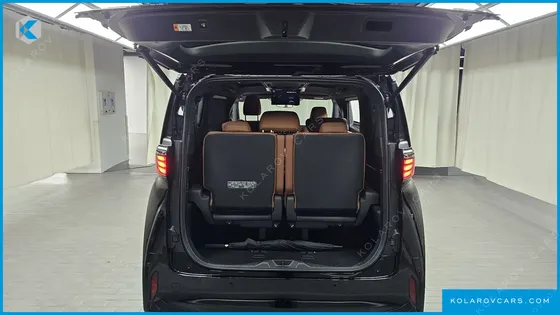 TOYOTA ALPHARD 2.5 HEV EXECUTIVE AWD