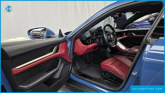 PORSCHE TAYCAN 4S