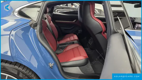 PORSCHE TAYCAN 4S