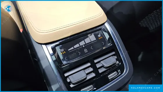 VOLVO XC90 B6 INSCRIPTION