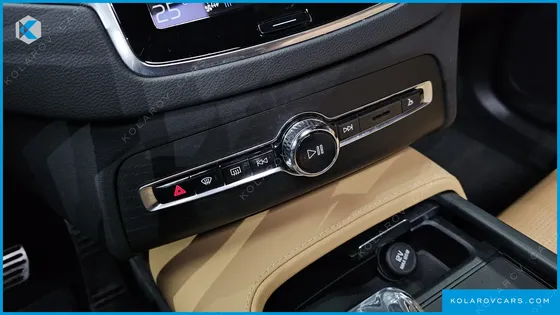 VOLVO XC90 B6 INSCRIPTION