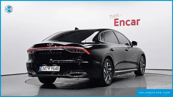 HYUNDAI GRANDEUR LE BLANC
