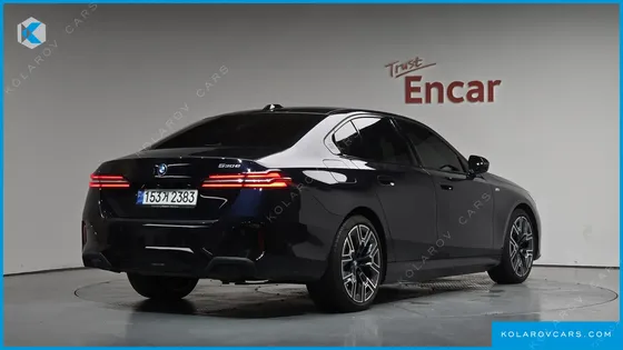 BMW 5 SERIES 530E M SPORT