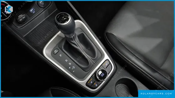 HYUNDAI VENUE 1.6 MODERN