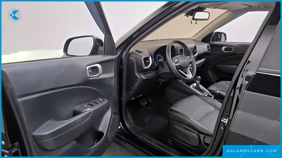 HYUNDAI VENUE 1.6 MODERN