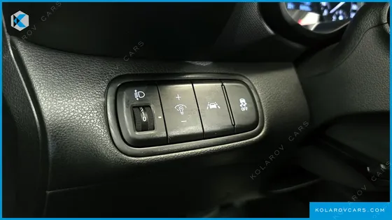 HYUNDAI VENUE 1.6 MODERN