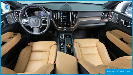 VOLVO XC60 B5 INSCRIPTION