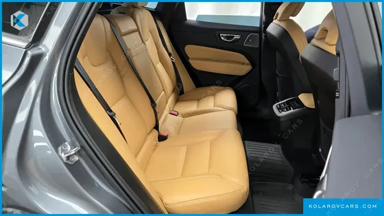VOLVO XC60 B5 INSCRIPTION