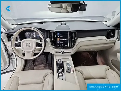 VOLVO XC60 T8 INSCRIPTION