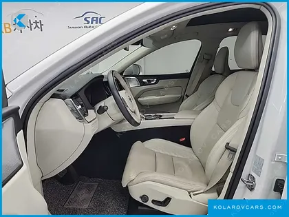 VOLVO XC60 T8 INSCRIPTION
