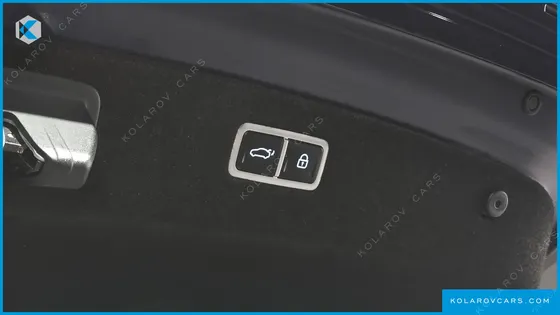 GENESIS G90 GASOLINE 3.5 TURBO AWD