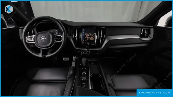 VOLVO XC60 T8 R-DESIGN