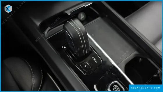 VOLVO XC60 T8 R-DESIGN