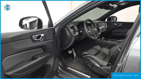 VOLVO XC60 T8 R-DESIGN