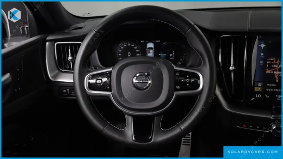 VOLVO XC60 T8 R-DESIGN