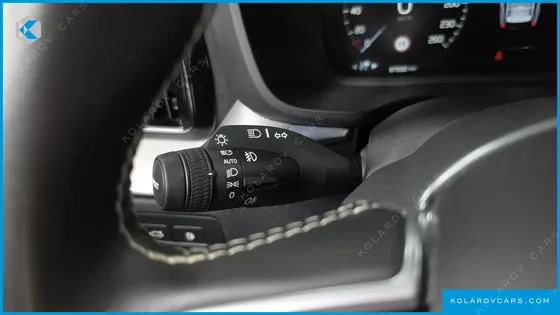 VOLVO XC60 T8 R-DESIGN