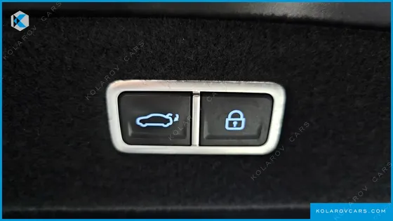 GENESIS G90 GASOLINE 3.5 TURBO AWD
