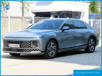 HYUNDAI GRANDEUR PREMIUM