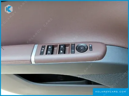 HYUNDAI GRANDEUR PREMIUM