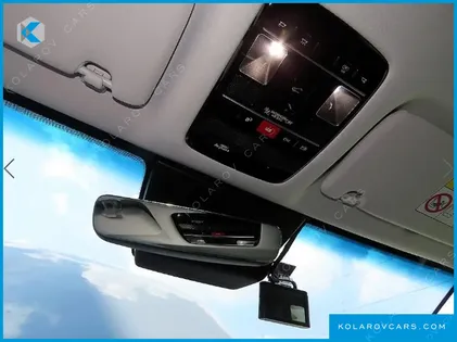 HYUNDAI GRANDEUR PREMIUM