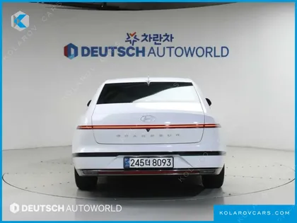 HYUNDAI GRANDEUR CALLIGRAPHY