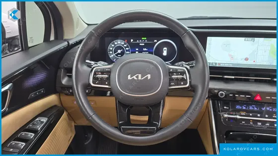 KIA CARNIVAL GASOLINE 9-SEATER SIGNATURE