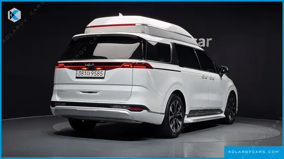 KIA CARNIVAL GASOLINE 7-SEATER HI-LIMOUSINE