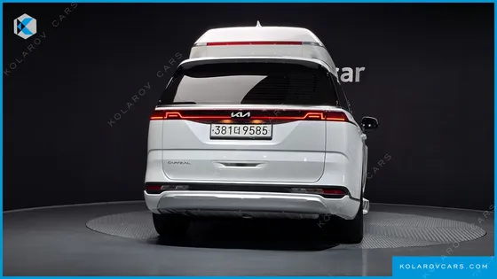KIA CARNIVAL GASOLINE 7-SEATER HI-LIMOUSINE
