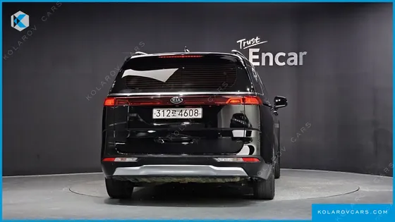 KIA CARNIVAL 9-SEATER NOBLESSE