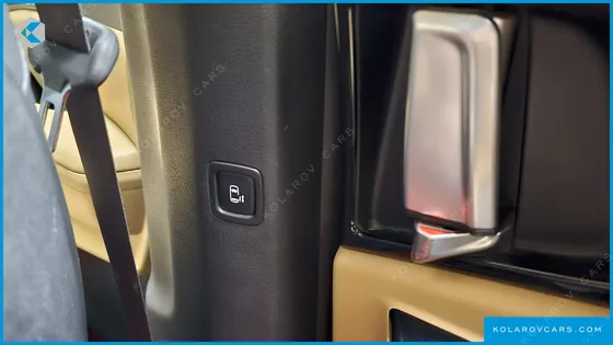 KIA CARNIVAL 9-SEATER NOBLESSE