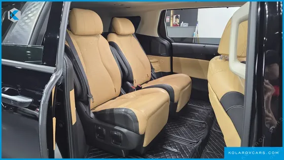 KIA CARNIVAL 7-SEATER SIGNATURE