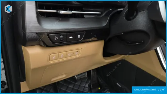 KIA CARNIVAL 7-SEATER SIGNATURE