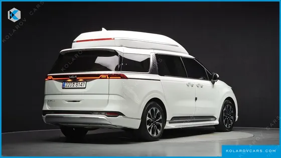 KIA CARNIVAL GASOLINE 7-SEATER HI-LIMOUSINE