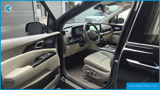 KIA CARNIVAL GASOLINE 7-SEATER HI-LIMOUSINE