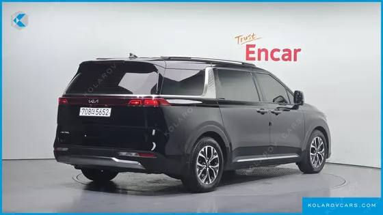 KIA CARNIVAL DIESEL 11-SEATER SIGNATURE