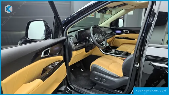 KIA CARNIVAL DIESEL 11-SEATER SIGNATURE