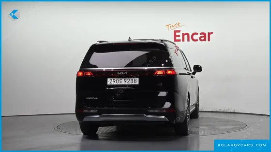 KIA CARNIVAL 9-SEATER SIGNATURE