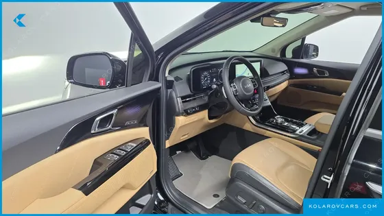 KIA CARNIVAL GASOLINE 7-SEATER SIGNATURE