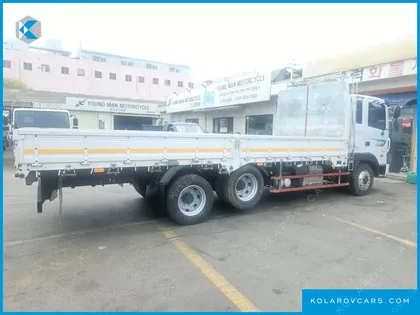 HYUNDAI MEGA TRUCK GOLD