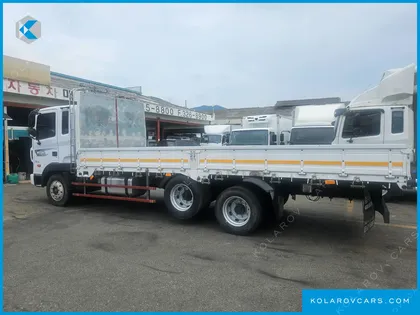 HYUNDAI MEGA TRUCK GOLD