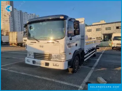 HYUNDAI MEGA TRUCK GOLD