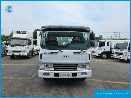 HYUNDAI MEGA TRUCK SUP