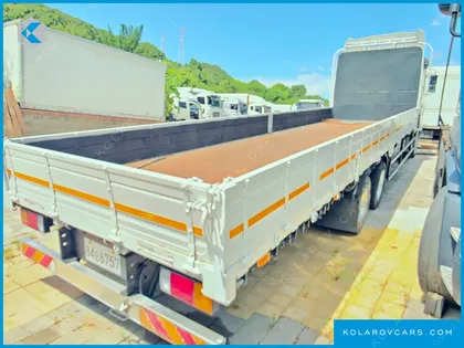 HYUNDAI TRAGO TRAGO