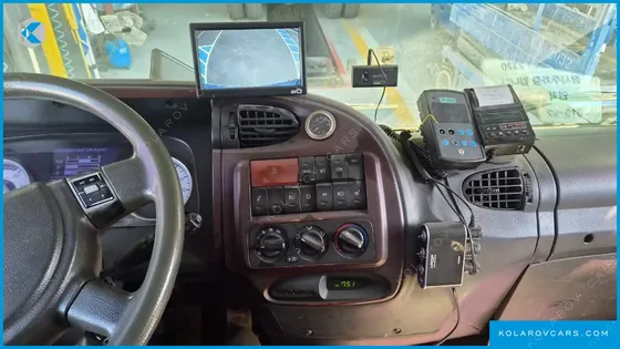 HYUNDAI MEGA TRUCK GOLD