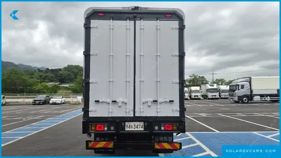 HYUNDAI TRAGO TRAGO 6X4