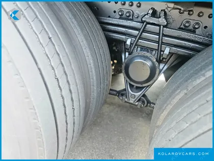 HYUNDAI EXCEED 10X4