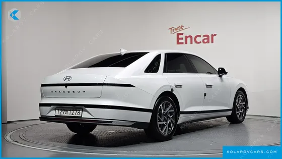 HYUNDAI GRANDEUR 2,5 GASOLINE 2WD