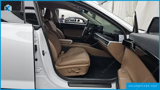 HYUNDAI GRANDEUR 2,5 GASOLINE 2WD